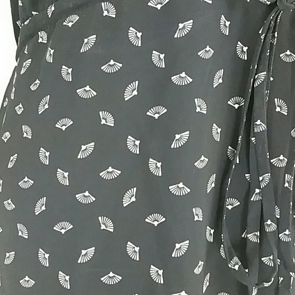 H&M black and white seashell print sheer dress - Picture 6 of 8